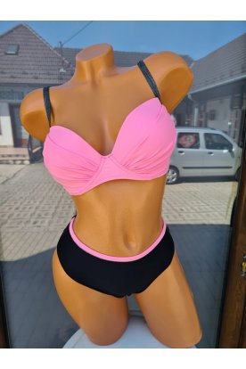 Divatos push up-os csillogós pánttal díszített bikini rózsaszín felső és fekete alsó résszel