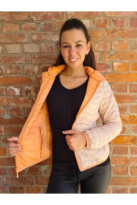 Divatos női kifordíthatós átmeneti rövid steppelt kabát levehető kapucnival