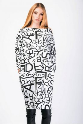VICTORIA MODA bő szabású anyagában mintás divatos ruha