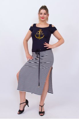 RUCY FASHION divatos nyitott vállú horgony mintás derékban megköthető szoknya részén színes csíkos női maxi ruha