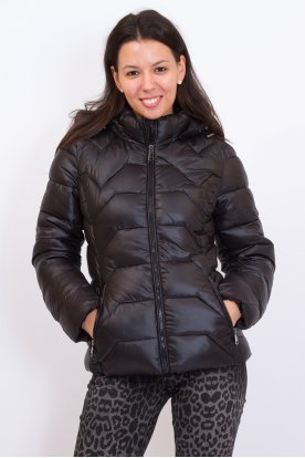 Divatos karcsúsított steppelt téli kabát levehető kapucnival