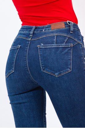 REDRESS Divatos nagy méretű push up-os szexi magasított derekú csőszárú női farmernadrág