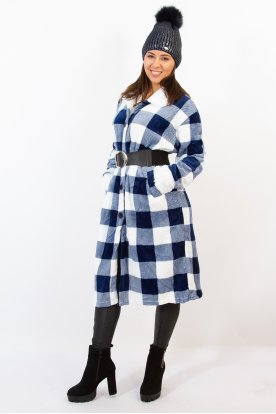 Divatos hosszú kockás bélelt gombos női kabát lehajtható gallérral