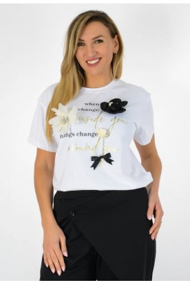 Divatos Deluxe rövid ujjú , limitált, pamut női póló fehér, fekete virággal